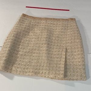 BNWT H&M tan skirt SZ 8
